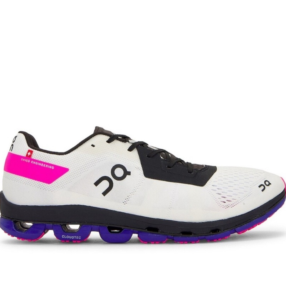 RARE/LIMITED EDITION On Cloud Flash Exclusive
Sneaker - Indigo/Neon Pink Men 10